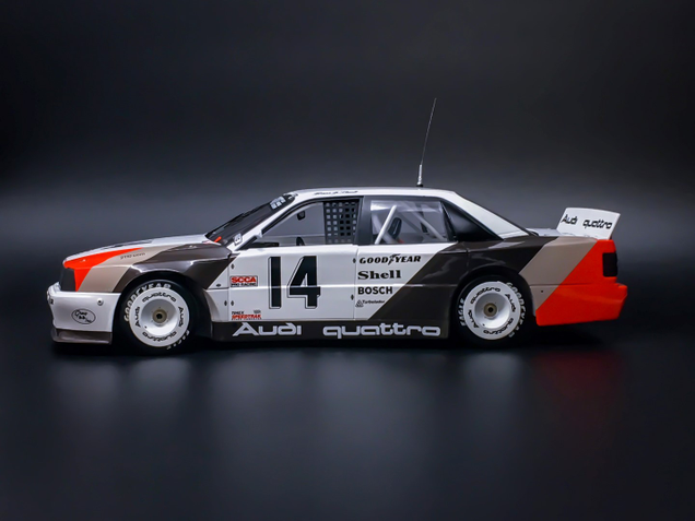 Illustration for article titled With Quattro and turbocharger in the land of the V8 monsters